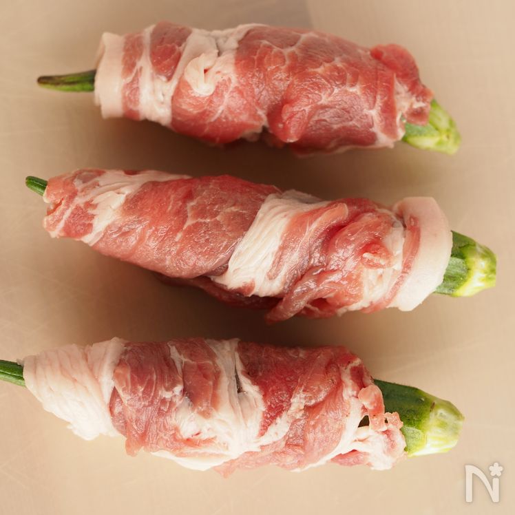 Crispy and Silky Pork-Wrapped Okra Process1