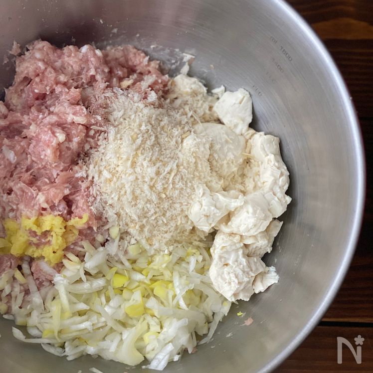 Fluffy Chicken Meatball and Napa Cabbage Vermicelli Soup Process3