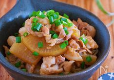 Simmered Pork Belly and Daikon Radish – 10-Min. Skillet Recipe with Rich Flavor