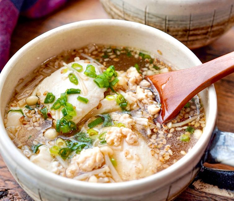 Tofu and Ground Chicken Sesame Soup