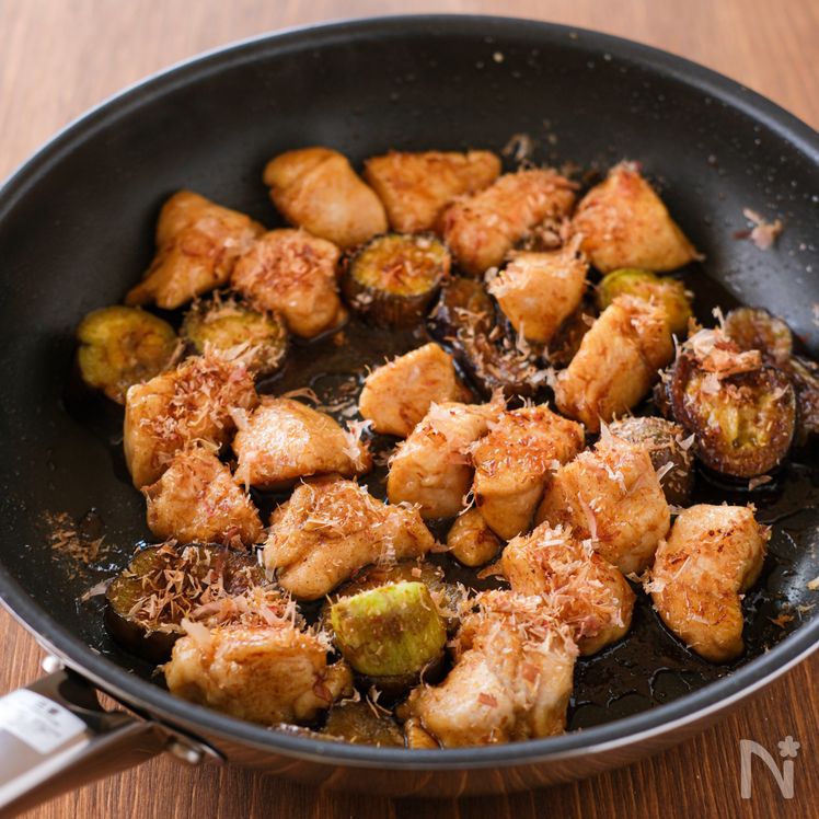 Japanese Stir-Fried Chicken Breast and Eggplant with Bonito Soy Sauce Process3