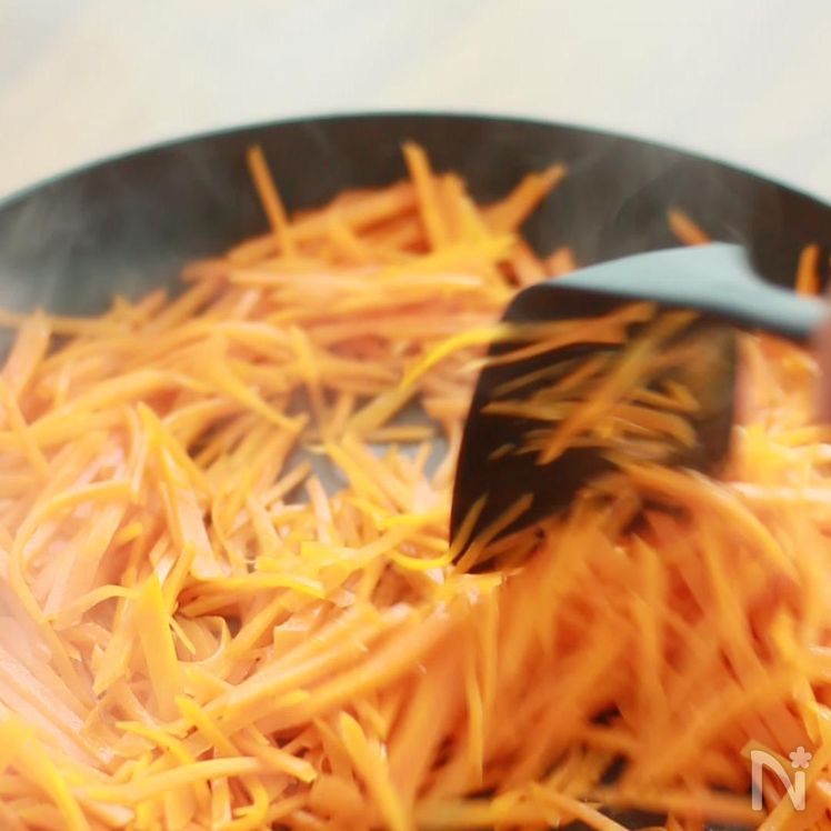 Carrot Kinpira Process2