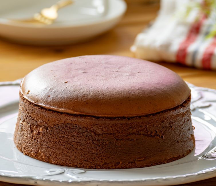 Heavenly Melt-In-Your-Mouth Chocolate Cheesecake Soufflé